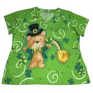 UA Scrubs Green Scrub Top Women's Plus Sz 2 XL Teddy Bear Leprechaun St Patricks
